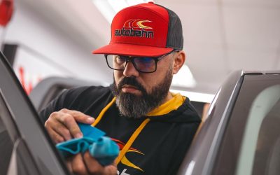 Eliu Albelo Honored With Nazir Award of Excellence